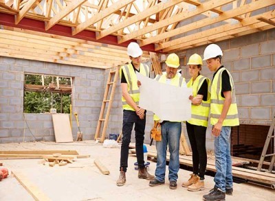 Présentation de M. Dogan, Architecte et Maître d'Œuvre à Bessais-le-Fromental à Bessais-le-Fromental